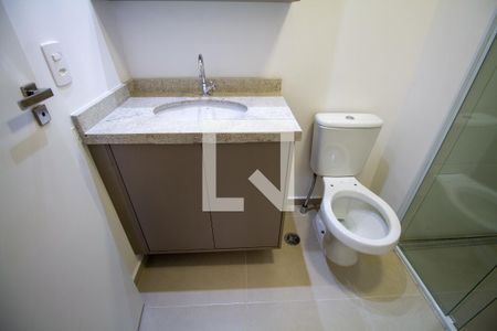 Studio para alugar com 30m², 1 quarto e sem vaga Studio para alugar com 30m², 1 quarto e sem vagaBanheiro da Suíte