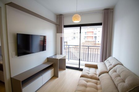 Studio para alugar com 30m², 1 quarto e sem vaga Studio para alugar com 30m², 1 quarto e sem vagaSala