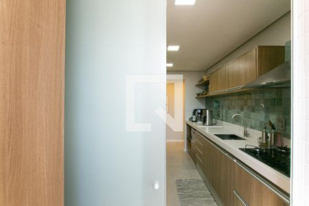 Apartamento à venda com 84m², 3 quartos e 1 vagaÁrea de Serviço