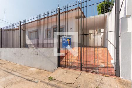 Casa à venda com 120m², 3 quartos e 2 vagasFachada