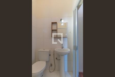 Casa à venda com 120m², 3 quartos e 2 vagasBanheiro da Suíte