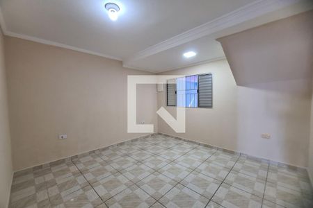 Suite de casa para alugar com 2 quartos, 120m² em Jardim Sapopemba, São Paulo