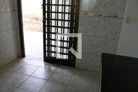 Cozinha de casa para alugar com 3 quartos, 175m² em Setor Faiçalville, Goiânia