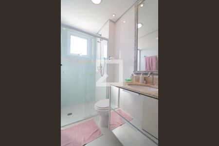 Apartamento à venda com 130m², 3 quartos e 2 vagasBanheiro da Suite 1