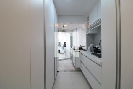 Apartamento à venda com 130m², 3 quartos e 2 vagasÁrea de Serviço