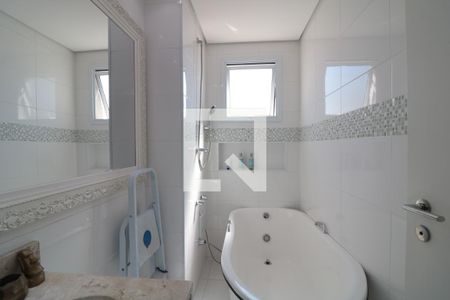 Apartamento à venda com 130m², 3 quartos e 2 vagasBanheiro da Suíte 3