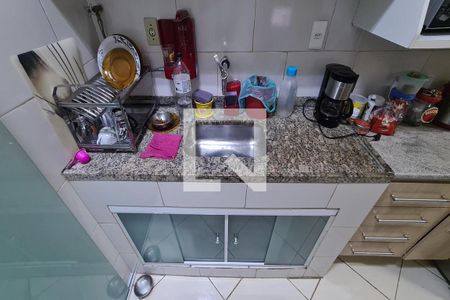 Casa de condomínio à venda com 70m², 2 quartos e 1 vaga Casa de condomínio à venda com 70m², 2 quartos e 1 vagaCozinha