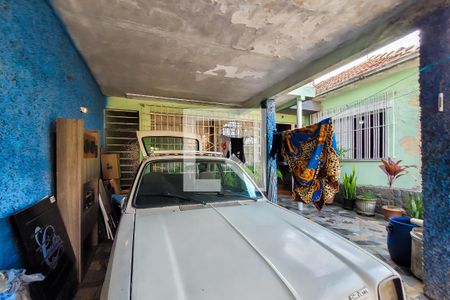 Casa à venda com 180m², 2 quartos e 1 vaga Casa à venda com 180m², 2 quartos e 1 vagaGaragem