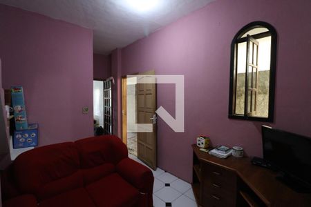 Sala de casa para alugar com 2 quartos, 60m² em Mutondo, São Gonçalo