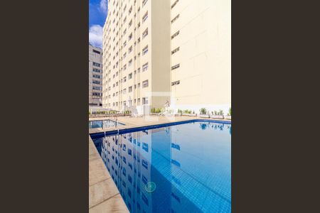 Apartamento para alugar com 44m², 2 quartos e sem vagaÁrea comum - Piscina