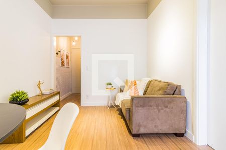 Sala de apartamento para alugar com 1 quarto, 44m² em Floresta, Porto Alegre