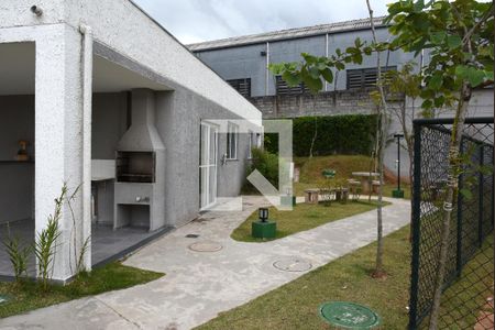 Apartamento para alugar com 40m², 2 quartos e sem vagaÁrea comum - Churrasqueira