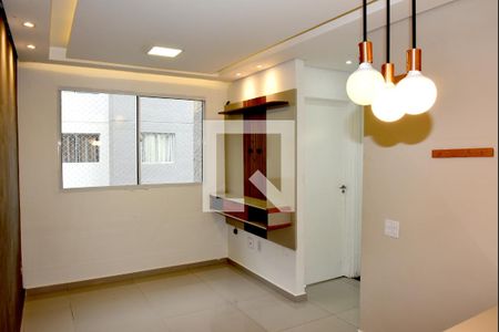 Sala de apartamento para alugar com 2 quartos, 40m² em Vila da Paz, São Paulo