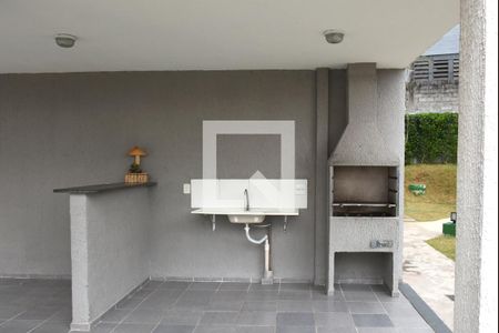 Apartamento para alugar com 40m², 2 quartos e sem vagaÁrea comum - Churrasqueira