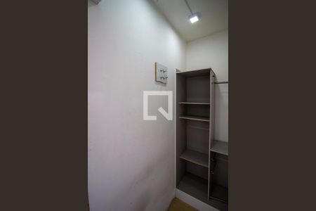 Closset de apartamento para alugar com 1 quarto, 24m² em Vila Campanela, São Paulo