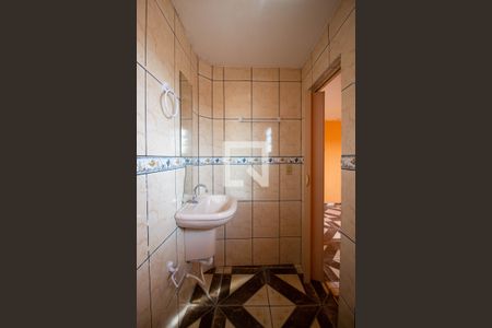 Banheiro de casa para alugar com 1 quarto, 65m² em Cidade Antônio Estêvão de Carvalho, São Paulo