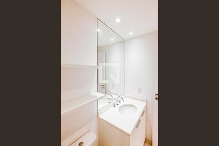 Apartamento à venda com 66m², 2 quartos e 2 vagas Apartamento à venda com 66m², 2 quartos e 2 vagasBanheiro