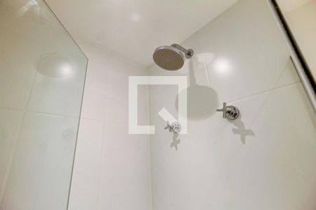 Apartamento à venda com 66m², 2 quartos e 2 vagas Apartamento à venda com 66m², 2 quartos e 2 vagasBanheiro