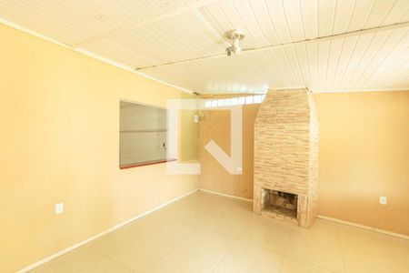 Casa à venda com 150m², 2 quartos e 3 vagas Casa à venda com 150m², 2 quartos e 3 vagasSala