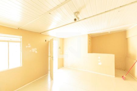 Casa à venda com 150m², 2 quartos e 3 vagas Casa à venda com 150m², 2 quartos e 3 vagasSala