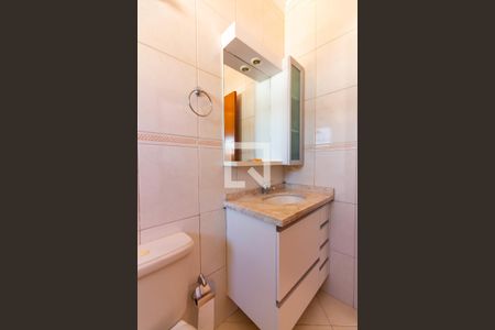 Casa à venda com 331m², 3 quartos e 6 vagas Casa à venda com 331m², 3 quartos e 6 vagasBanheiro da Suíte 1