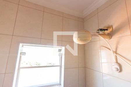 Casa à venda com 331m², 3 quartos e 6 vagas Casa à venda com 331m², 3 quartos e 6 vagasBanheiro da Suíte 1