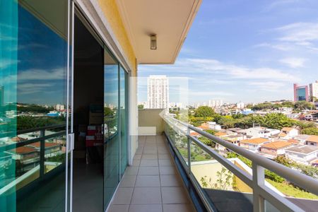 Casa à venda com 331m², 3 quartos e 6 vagas Casa à venda com 331m², 3 quartos e 6 vagasSacada