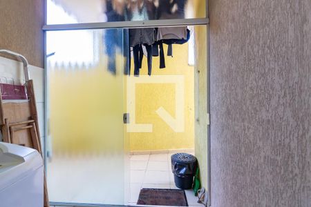 Casa à venda com 331m², 3 quartos e 6 vagas Casa à venda com 331m², 3 quartos e 6 vagasÁrea de Serviço