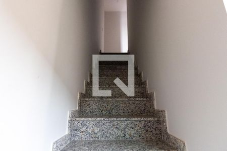 Escada de casa de condomínio à venda com 2 quartos, 64m² em Jardim Nordeste, São Paulo
