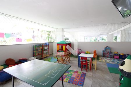 Apartamento para alugar com 128m², 3 quartos e 2 vagasÁrea comum - Playground