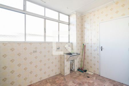 Apartamento à venda com 185m², 3 quartos e 1 vagaÁrea de Serviço