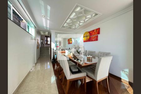 Casa à venda com 4 quartos, 580m² em Vila Romana, São Paulo