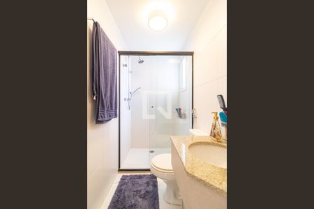 Apartamento à venda com 78m², 2 quartos e 1 vaga Apartamento à venda com 78m², 2 quartos e 1 vagaBanheiro Social