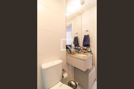 Apartamento à venda com 78m², 2 quartos e 1 vaga Apartamento à venda com 78m², 2 quartos e 1 vagaBanheiro Social