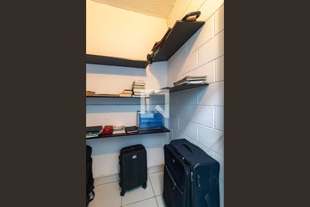Apartamento à venda com 78m², 2 quartos e 1 vaga Apartamento à venda com 78m², 2 quartos e 1 vagaDepósito