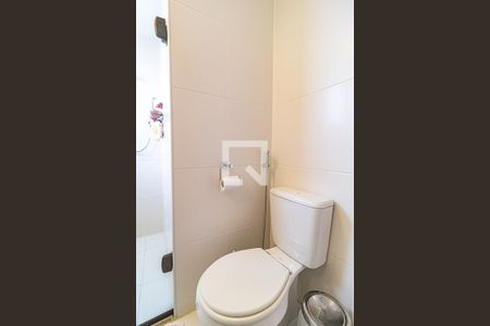Apartamento à venda com 78m², 2 quartos e 1 vaga Apartamento à venda com 78m², 2 quartos e 1 vagaBanheiro do Quarto 1