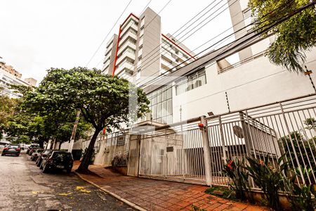 Apartamento para alugar com 64m², 2 quartos e 2 vagas Apartamento para alugar com 64m², 2 quartos e 2 vagasFachada
