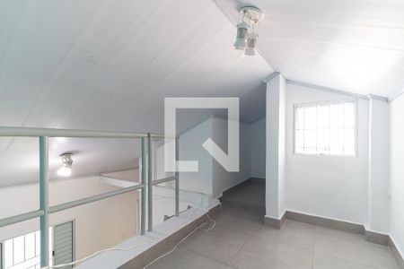 Quarto (Mezanino) de kitnet/studio para alugar com 1 quarto, 25m² em Vila Marte, São Paulo