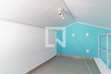 Quarto (Mezanino) de kitnet/studio para alugar com 1 quarto, 25m² em Vila Marte, São Paulo