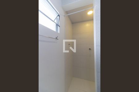 Studio para alugar com 25m², 1 quarto e sem vaga Studio para alugar com 25m², 1 quarto e sem vagaBanheiro