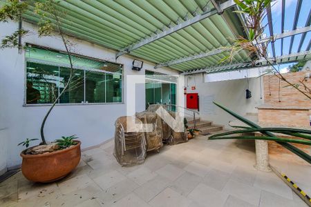 Apartamento para alugar com 35m², 1 quarto e sem vaga Apartamento para alugar com 35m², 1 quarto e sem vagaÁrea comum - Churrasqueira