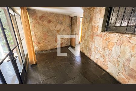 Casa à venda com 587m², 5 quartos e 16 vagasQuarto 4