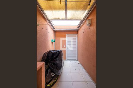 Casa à venda com 151m², 2 quartos e 2 vagas Casa à venda com 151m², 2 quartos e 2 vagasÁrea de Serviço