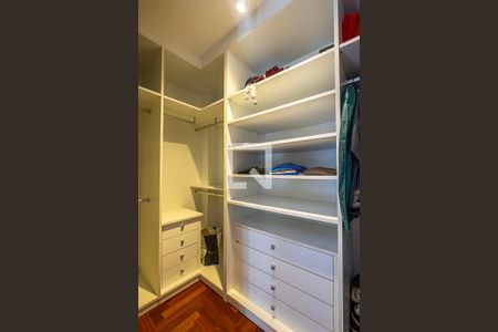 Casa à venda com 151m², 2 quartos e 2 vagas Casa à venda com 151m², 2 quartos e 2 vagasSuíte 1 - CLoset