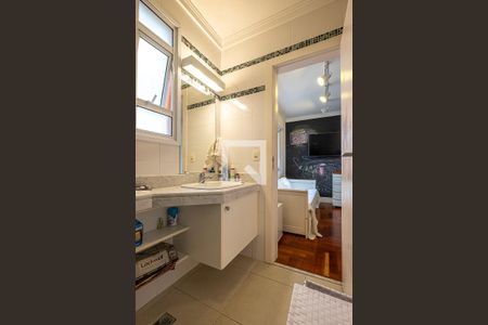 Casa à venda com 151m², 2 quartos e 2 vagas Casa à venda com 151m², 2 quartos e 2 vagasBanheiro