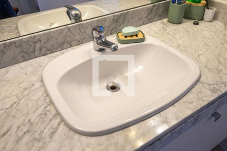 Casa à venda com 151m², 2 quartos e 2 vagas Casa à venda com 151m², 2 quartos e 2 vagasSuíte 1 - banheiro