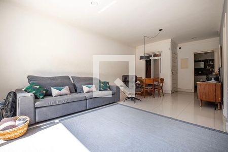 Sala de casa à venda com 2 quartos, 151m² em Alto de Pinheiros, São Paulo