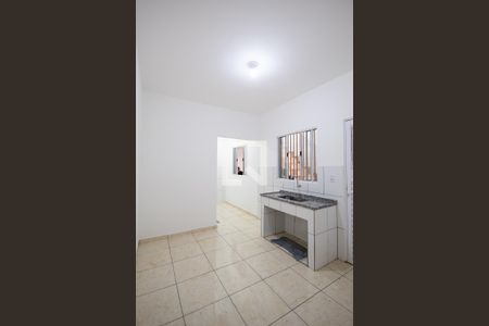 Casa para alugar com 25m², 1 quarto e sem vaga Casa para alugar com 25m², 1 quarto e sem vagaCozinha