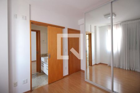 Apartamento para alugar com 85m², 3 quartos e 3 vagasQuarto 3 / Semi-suite