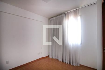 Apartamento para alugar com 85m², 3 quartos e 3 vagasQuarto 3 / Semi-suite